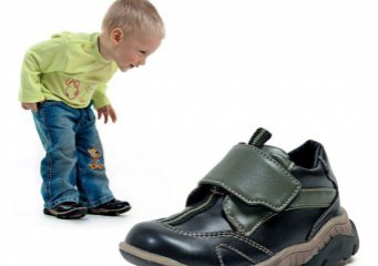 выбирать-обувь-для-годовалого-ребенка